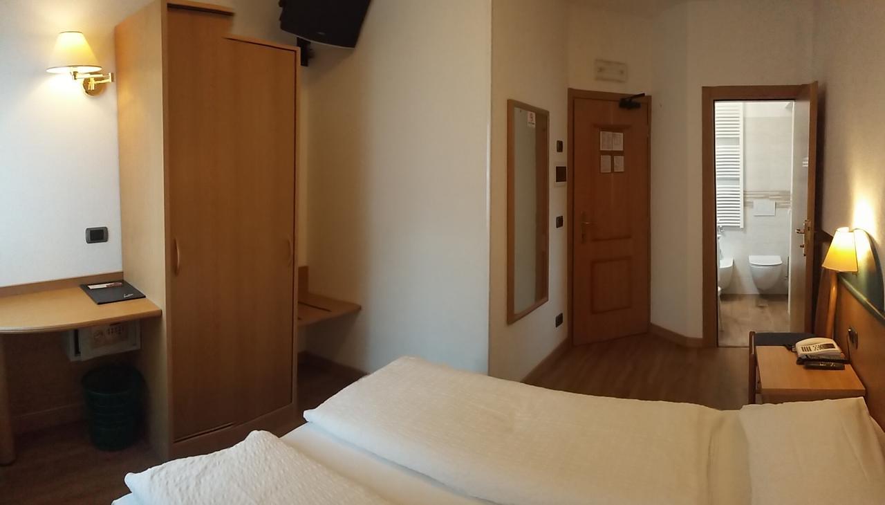 Hotel Garni Ai Serrai Rocca Pietore Exteriör bild